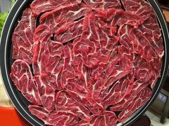 -醉董牛川派鲜肉自选火锅(烟台店)