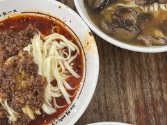 -小谭豆花(西大街店)