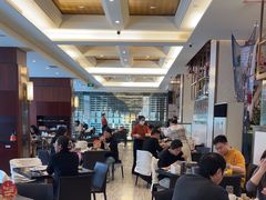 -东方红海鲜百汇(国际大厦店)