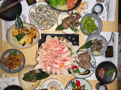 -枝魯枝魯自助料理