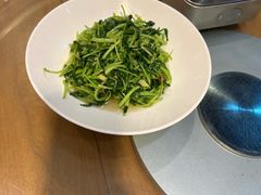 -黄泥岗·地道湖北菜(奥特莱斯店)