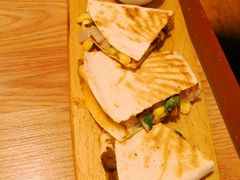 -玛格萝妮比萨屋(四平店)