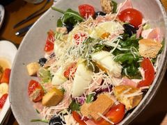 -JINNS锦时 steak&pizza(浸信会礼拜堂旧址店)