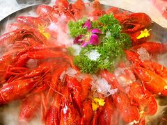 -沪小胖小龙虾(淮海中路旗舰店)
