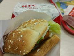 -肯德基(平江新城店)