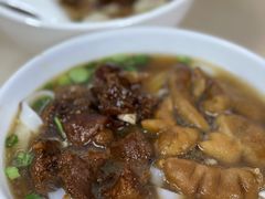 牛腩拼猪肠粉-海幢瑞芳饮食店