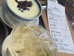 -周大娘牛乳(旧寨古村总店)