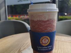 -瑞幸咖啡(杭州绿地中央店)