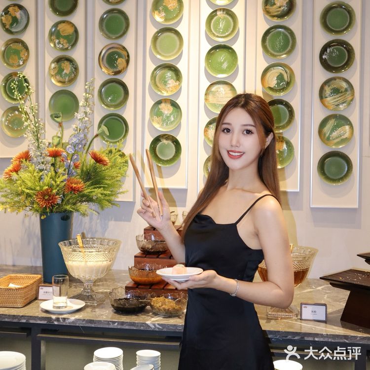 68元粤式自助茶点!姨姨唔该!加多两笼虾饺