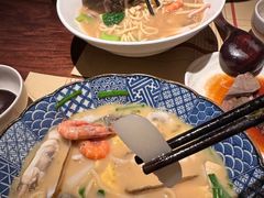 -荣家黄鱼面(前滩太古里店)