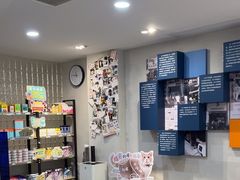 -伟伟宠物医院·CT影像中心·瑞派犬猫综合性门诊(汉口总院)