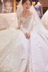 -Lady  Jane高端婚纱礼服馆