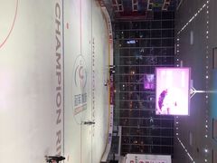 -冠军冰场CHAMPION RINK(凯德广场店)