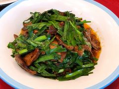 韭菜炒猪肝-侬佳蒸菜馆(听潮店)