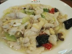 鲜溜鱼片-王妈热卤·川味馆(海昌店)