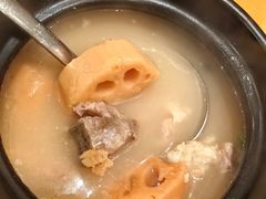 -莲餐厅·湖北菜·潜江小龙虾店(愚园路店)