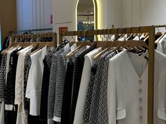-百年港湾奥特莱斯(香炉礁店)