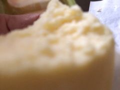 -好利来(上海长宁龙之梦店)