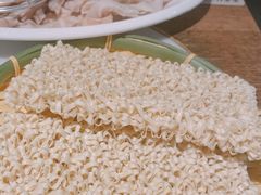 -尚尚仙·酸汤猪手·猪肚鸡火锅(华联万柳购物中心店)