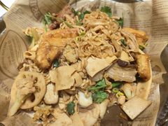 -红渡小香·牛肉麻辣香锅(车站南路店)
