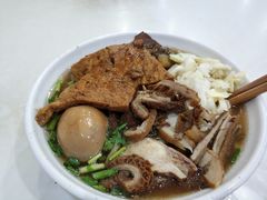 -花溪王记牛肉粉(四季花溪商场店)