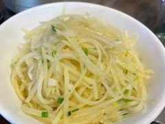-富正毅三下锅·湘西韵味(天门山索道店)