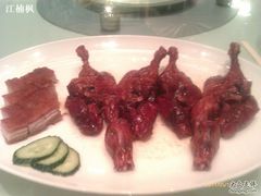 烧鸭仔拼烧肉-東海海鲜酒家(中信广场店)