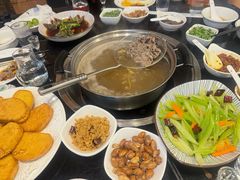 -丫丫汤膳打边炉(宏府408坊店)