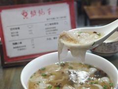 -街头顶黄记馄饨王(中山中路店)