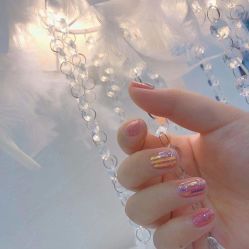 -七彩虹美甲美睫 半永久