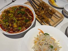 -小河公主秘制烤羊腿(小绿谷店)