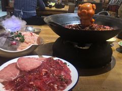 -白乐天毛肚火锅馆(解放碑店)