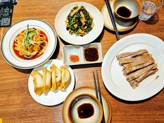 -贯贯吉·清真餐厅(浙江中路店)