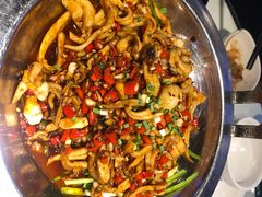 -老傅家湘潭水煮活鱼店(众一国际店)