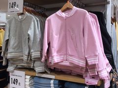 -优衣库(东莞汇一城店)