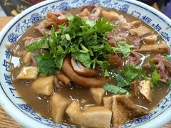 卤煮火烧-门框胡同百年卤煮(新街口店)