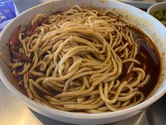 -龙巢盱眙龙虾·牛蛙·烧烤宵夜(八卦岭店)