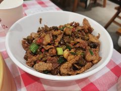 酸辣椒炒肉-西江红·株洲本地菜(滨江南路店)
