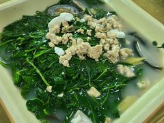 上汤枸杞叶-正宗鸡饭粤香酒家(朱村店)