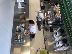 -RWORK·COFFEE(滨江店)