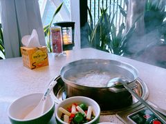 -润园四季椰子鸡火锅(海上世界店)