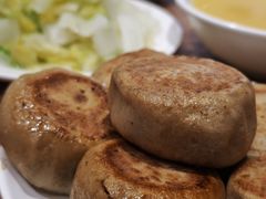 -清真吴记门钉肉饼·喜多利