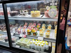 -皇冠幸福里动物奶油生日蛋糕(石桥店)