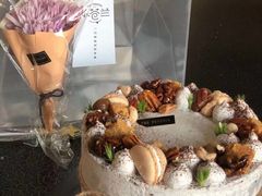 -小苍兰风铃草·礼物蛋糕(沈阳店)