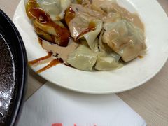 渔香菜肉冷馄饨-王家沙点心店(南京西路总店)