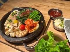 -KimPro 辛普乐概念韩餐