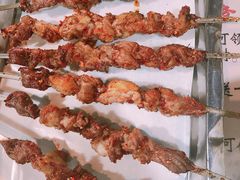 -陇上全荟兰州传统牛肉面(延吉路店)