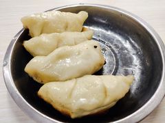 -黄阿姨锅贴大王(万航渡路店)