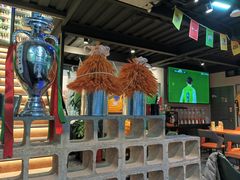 -京狮炙燥·精酿烧烤(首经贸店)