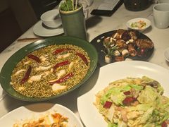 -初蓉丨遇见新川菜(亲贤街荣耀店)